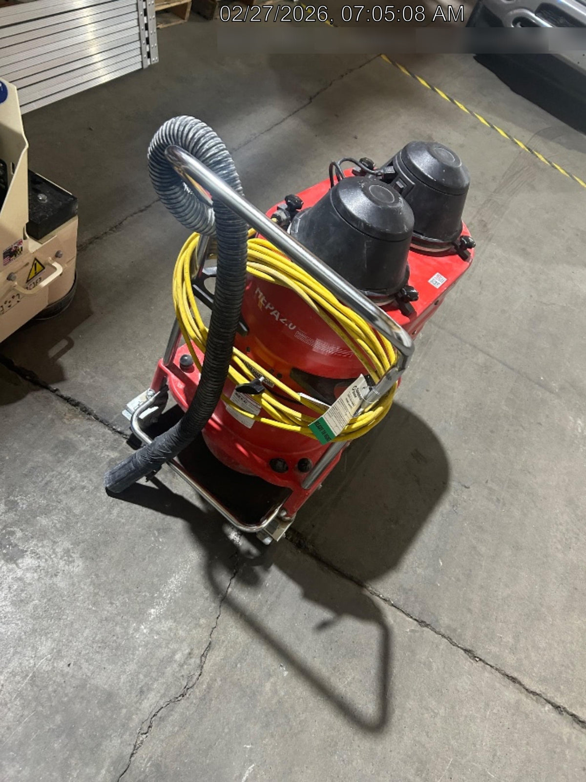 2022 EDCO VAC-200