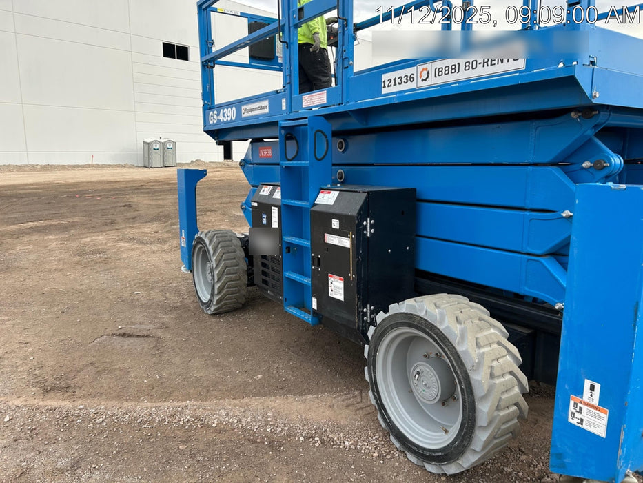 2020 GENIE GS-4390 RT