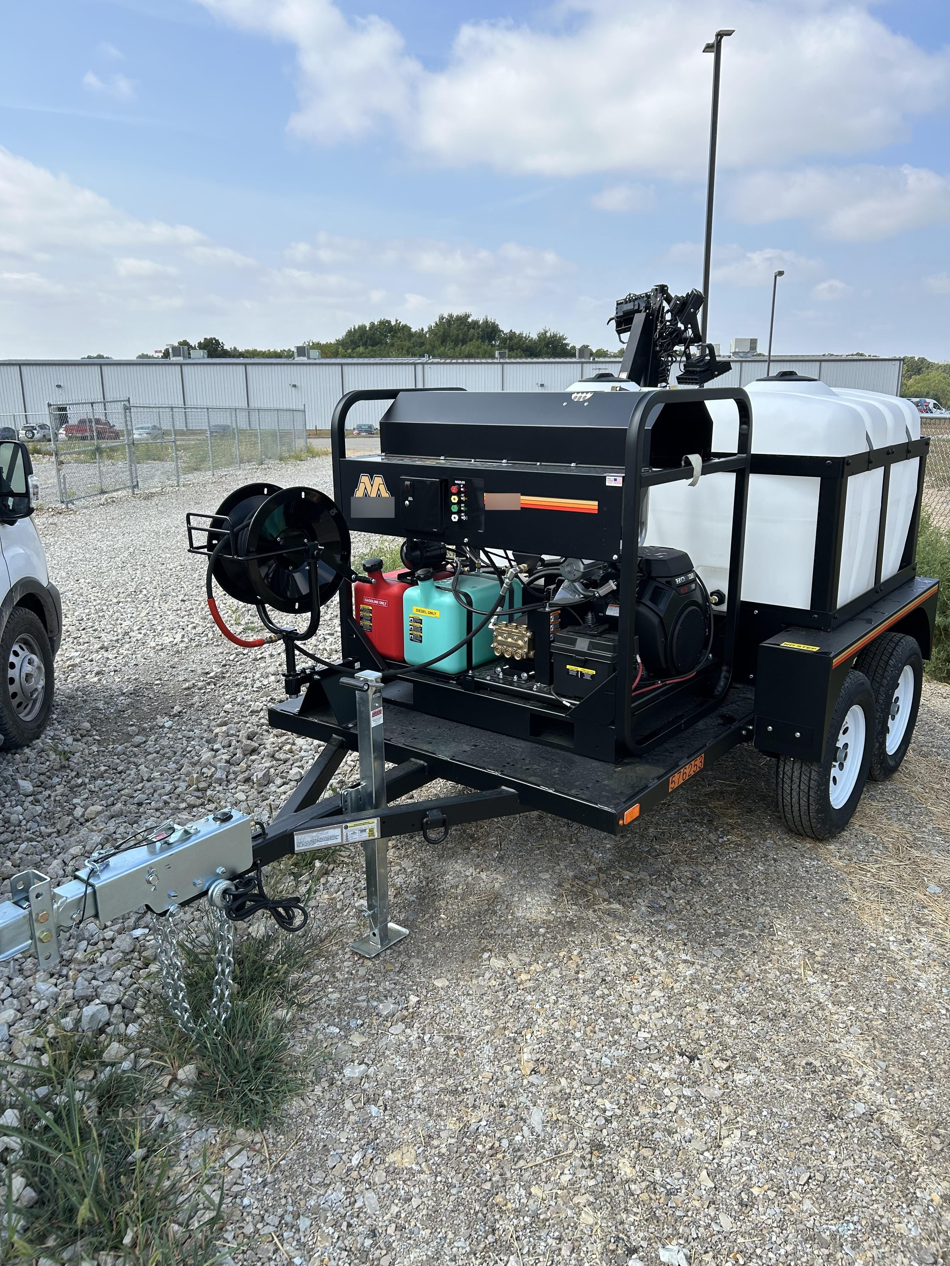 2025 MI-T-M HS-3505-1MGH-UR