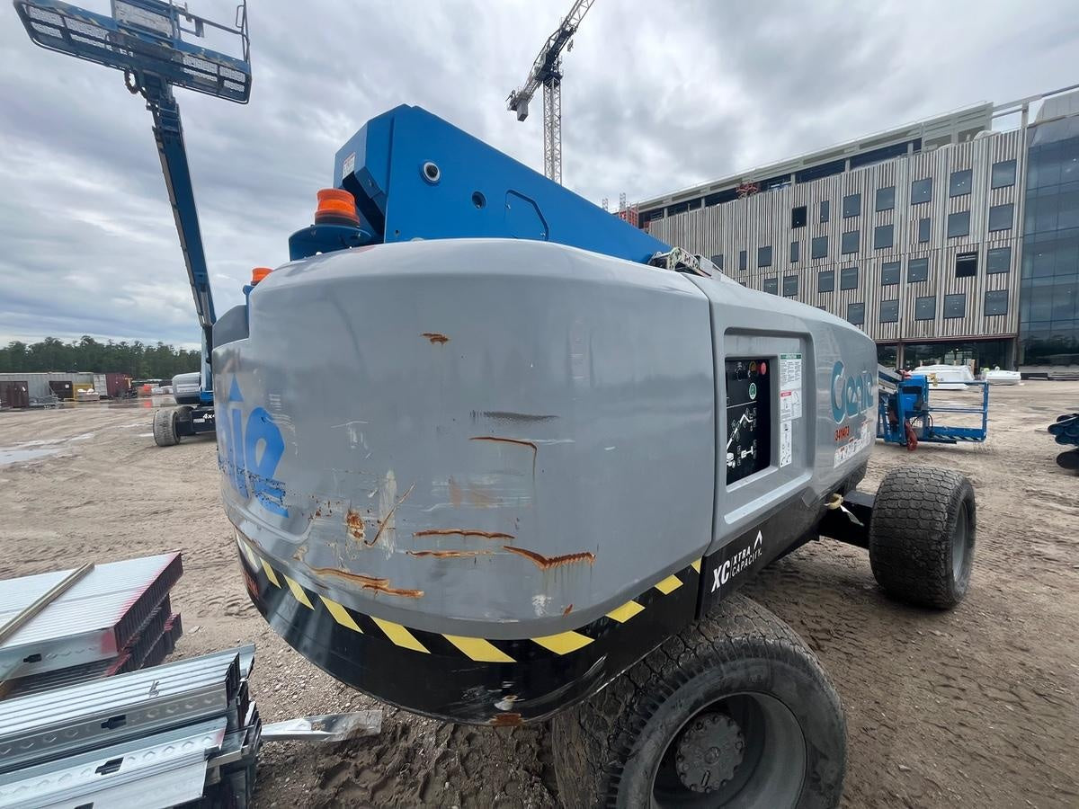 2023 GENIE S-85 HF