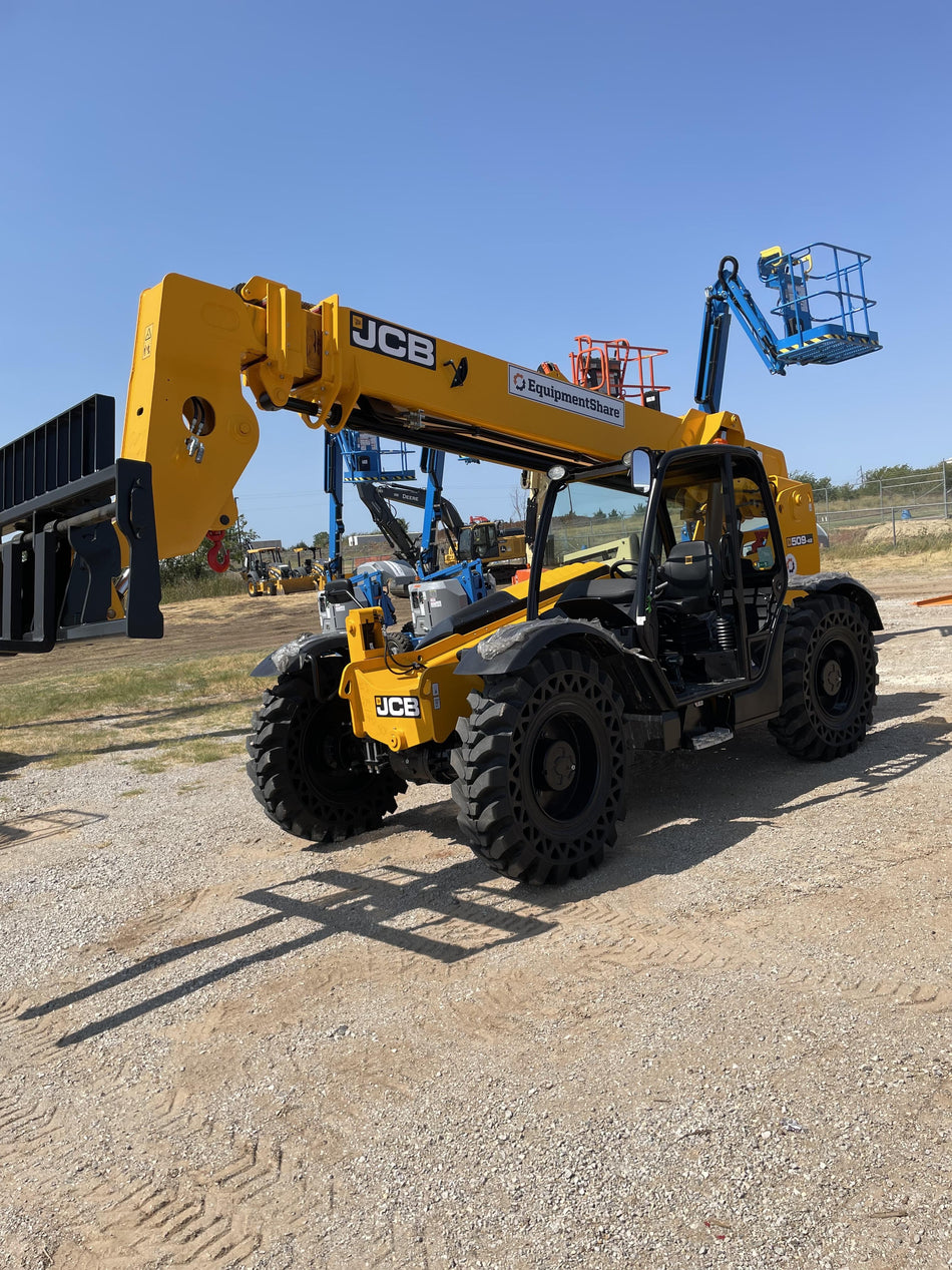 2022 JCB 509-42