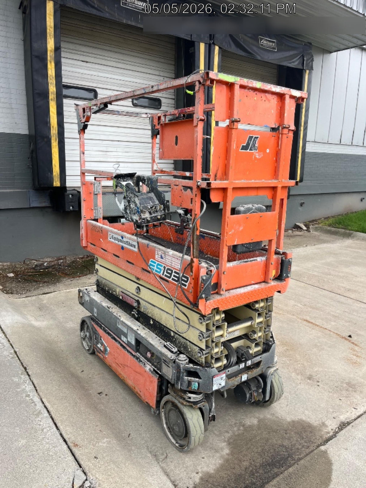 2022 JLG ES1932