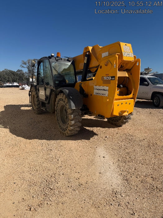 2018 JCB 509-42 JCB 509-42 Enclosed Cab, 74 HP, Solid Tires, Worklights, Beacon, Aux Hydraulics, Lifting Eye