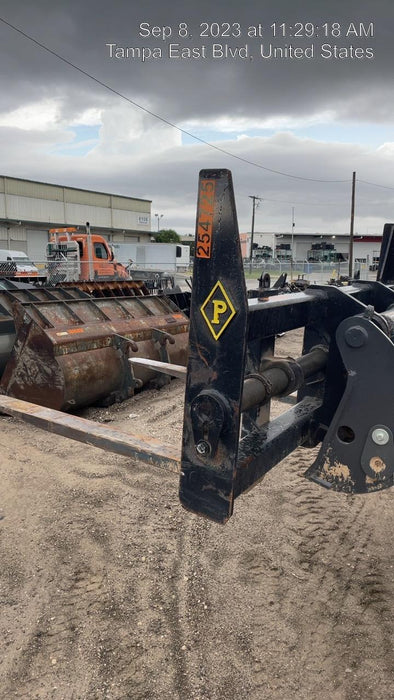 2022 PEMBERTON 72" Utility Forks