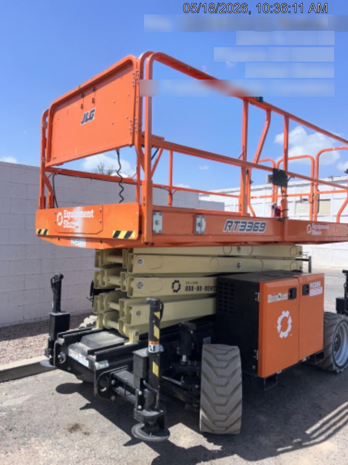 2022 JLG RT3369