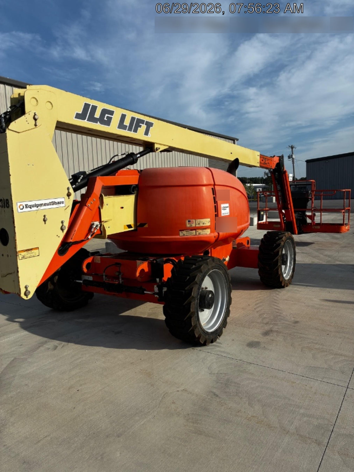 2019 JLG 600AJ