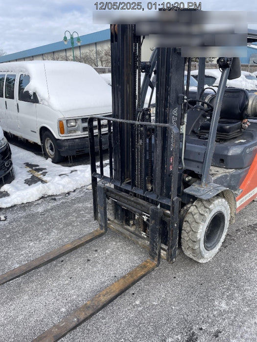 2022 TOYOTA 50-8FGU25