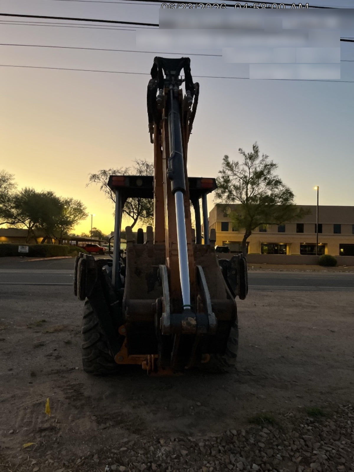 2020 CASE 580N EP - Extendable Backhoe