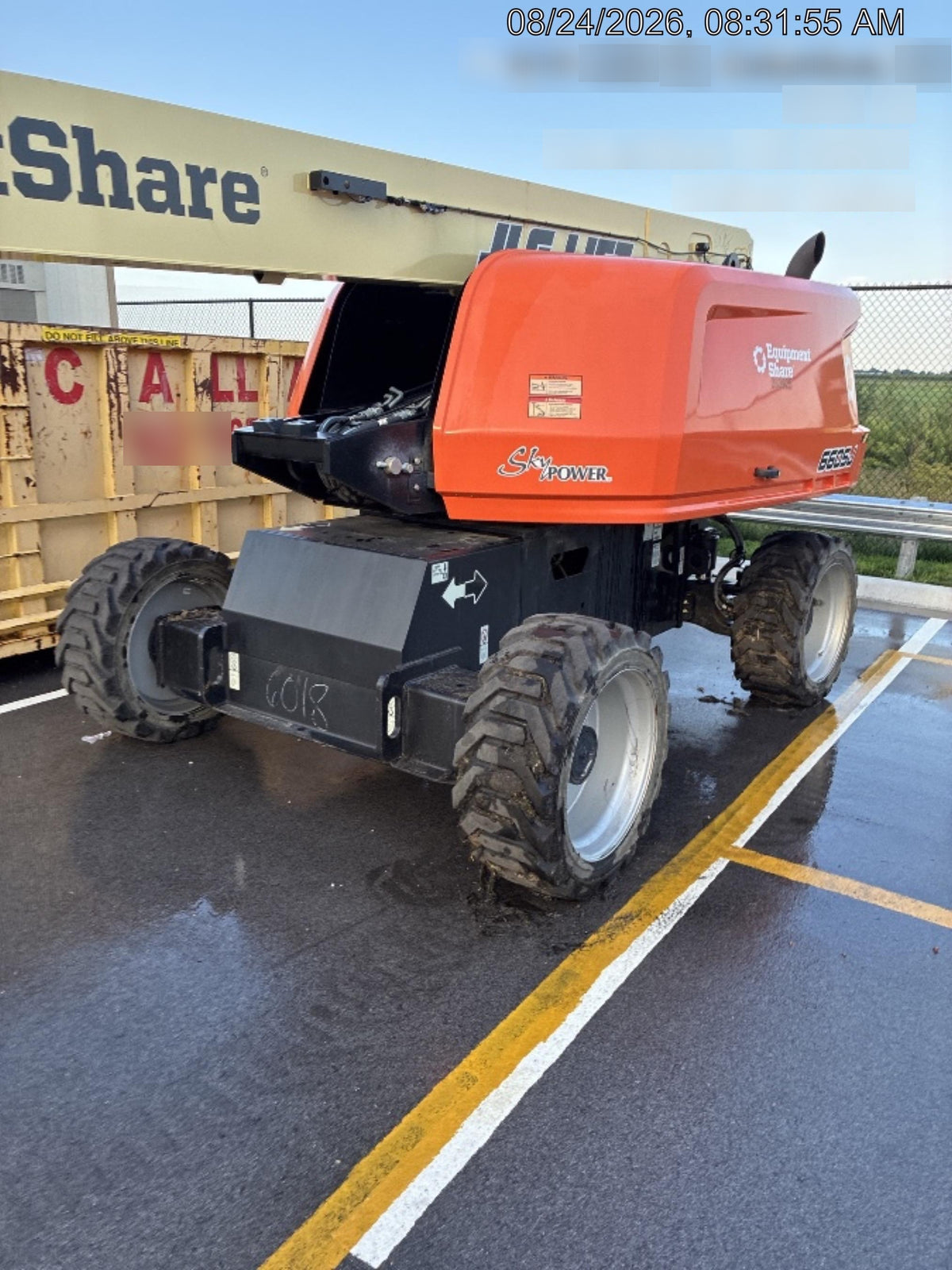 2023 JLG 660SJ