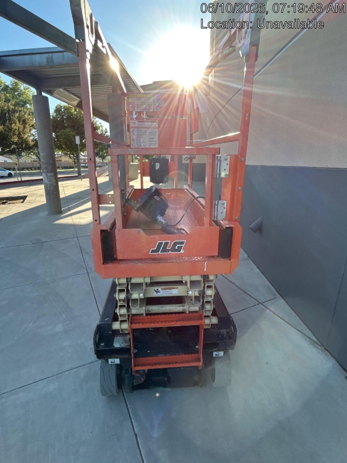 2022 JLG ES1932