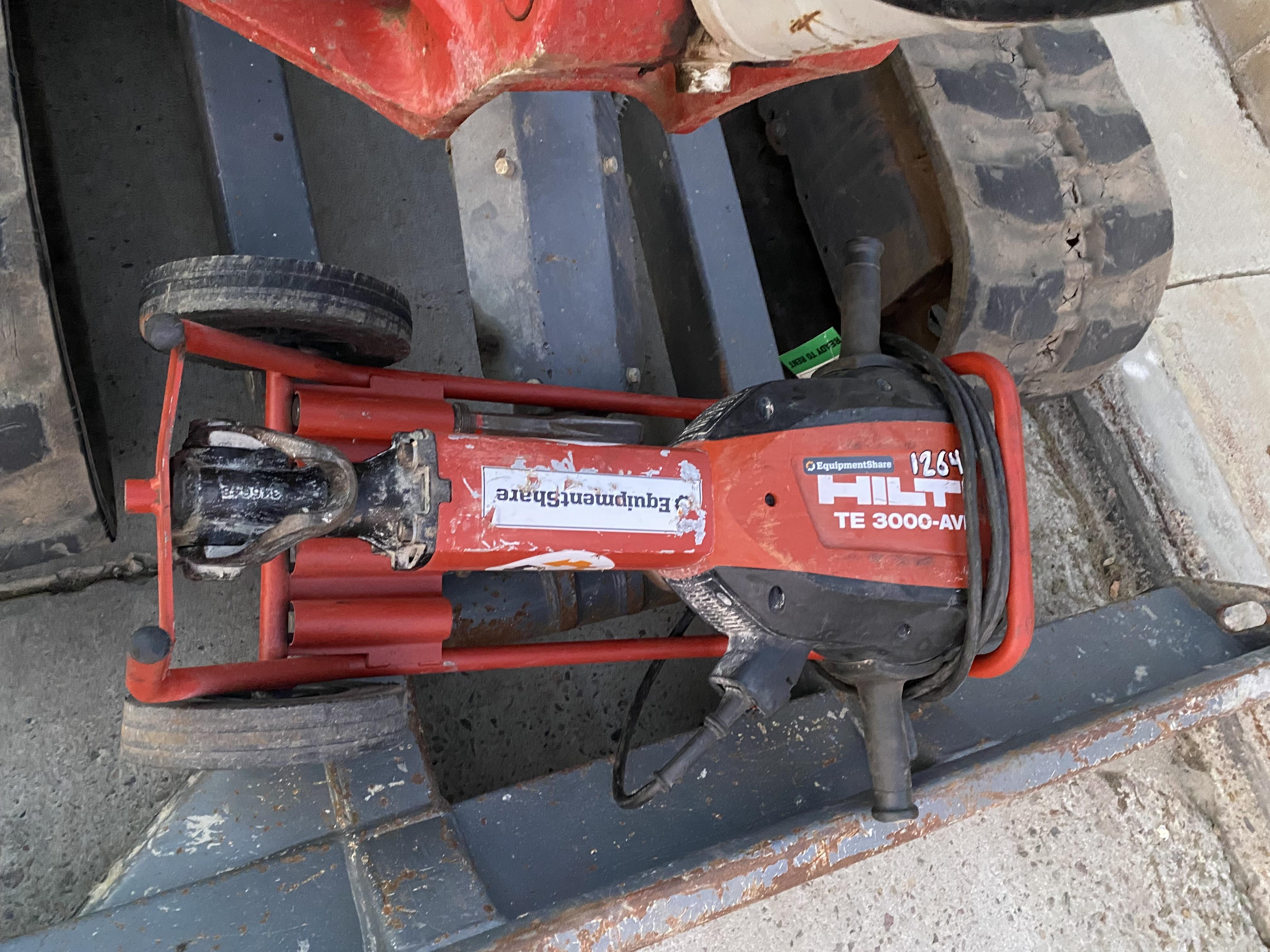 2021 HILTI TE 3000-AVR