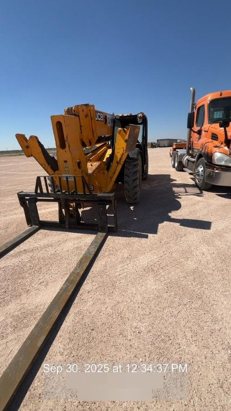 2022 JCB 512-56