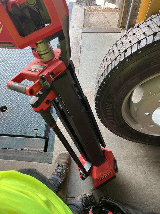 2023 MILWAUKEE 2136-20