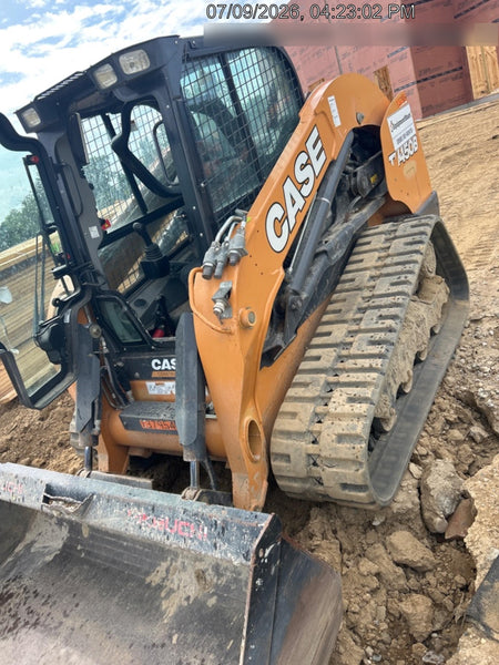 2021 CASE TV450B