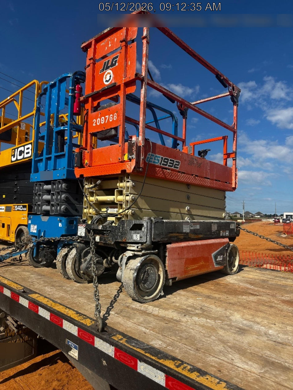 2019 Genie GS-1930 Fixed Rails with Chain Entry