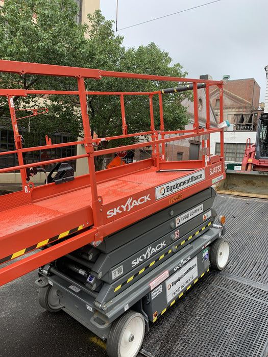 2021 SKYJACK SJ4732