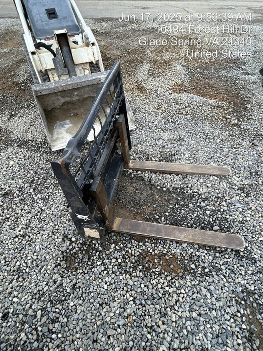 2023 BOBCAT 36" Mini Skid Steer Fork Carriage - Bobcat