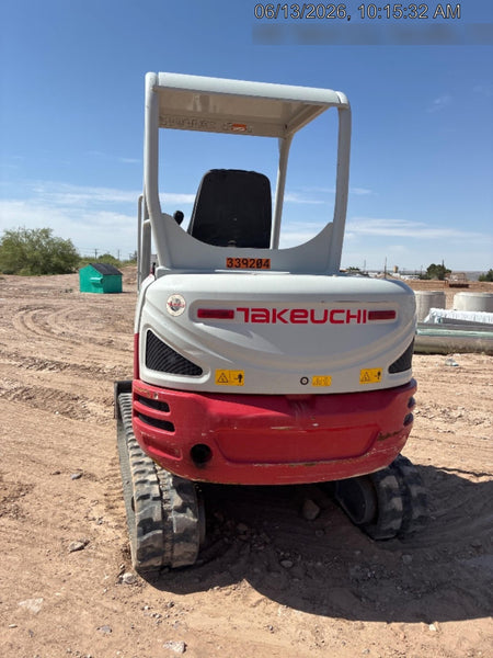 2023 TAKEUCHI TB235-2R