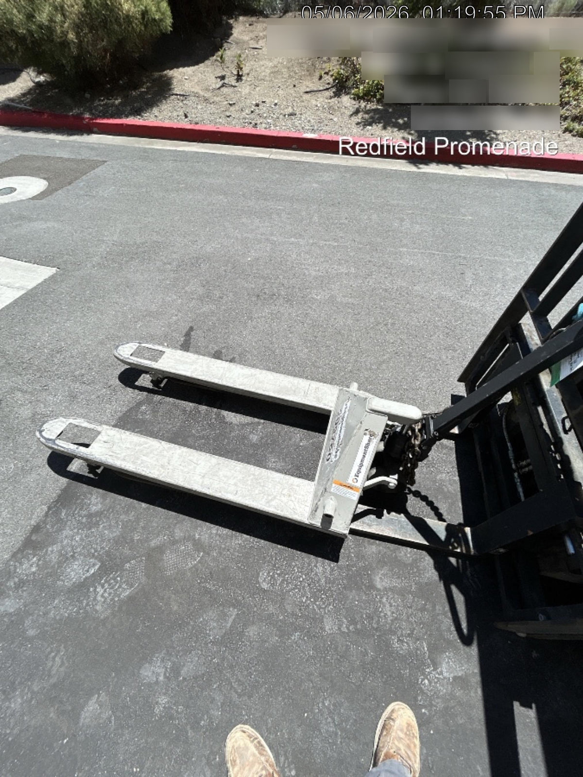 2022 STRONGWAY 4400 lb Pallet Jack