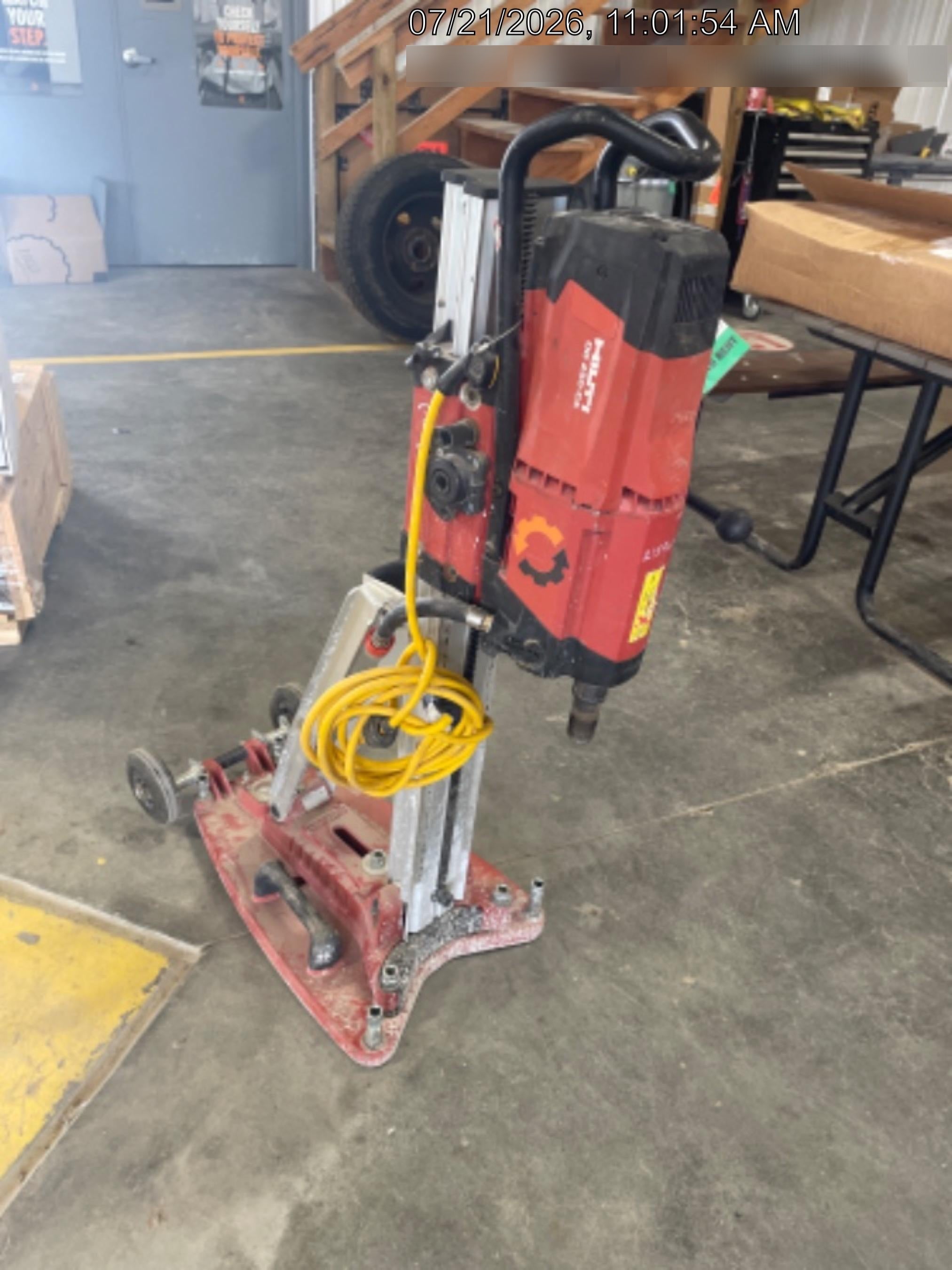 2022 HILTI DD250E