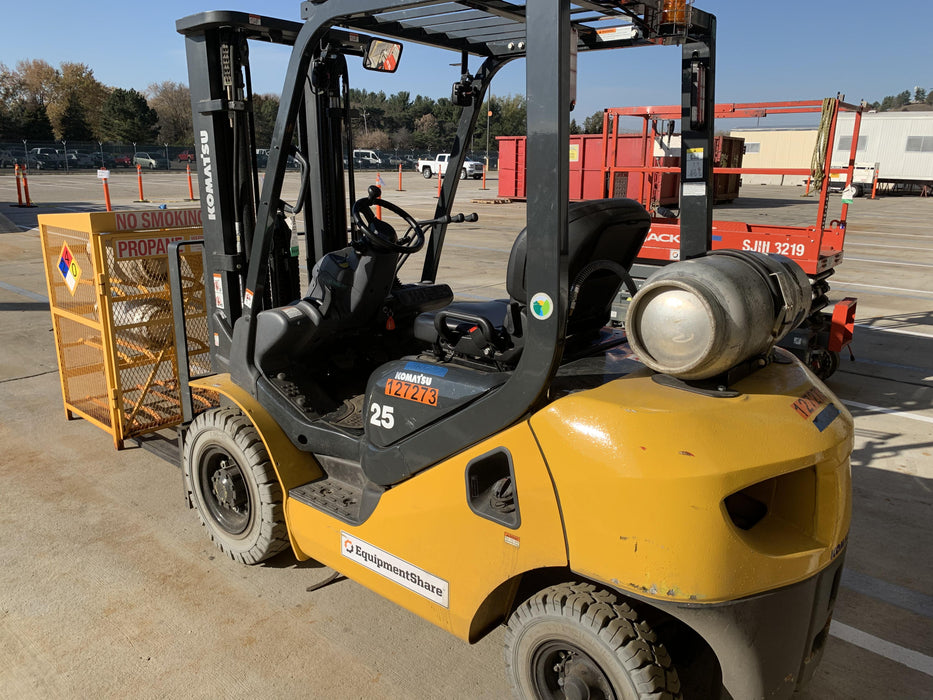 2020 KOMATSU FG25T-16