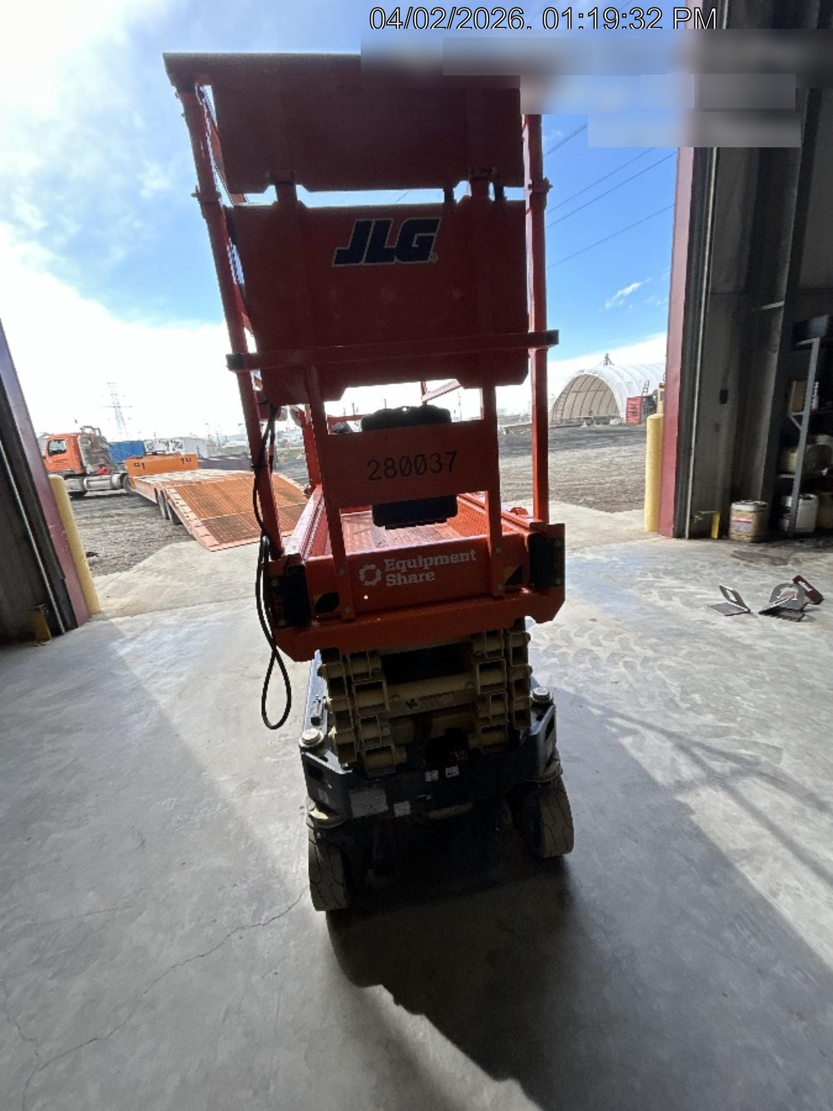 2022 JLG ES1932