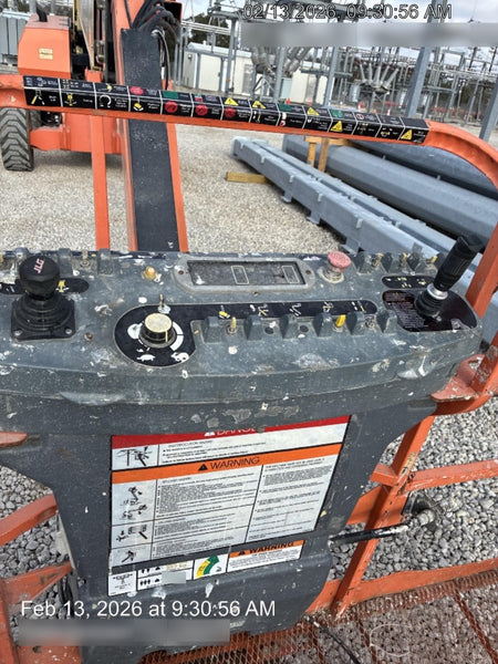 2013 JLG 860SJ