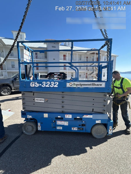 2022 GENIE GS-3232