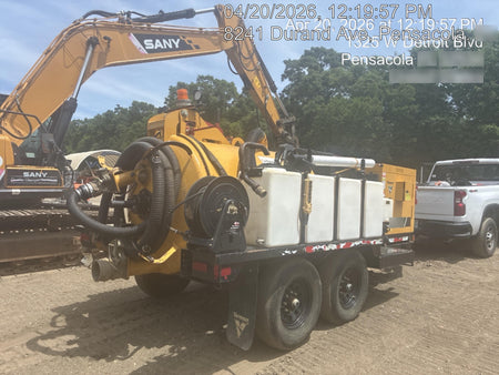 2022 VAC-TRON LP573XDT
