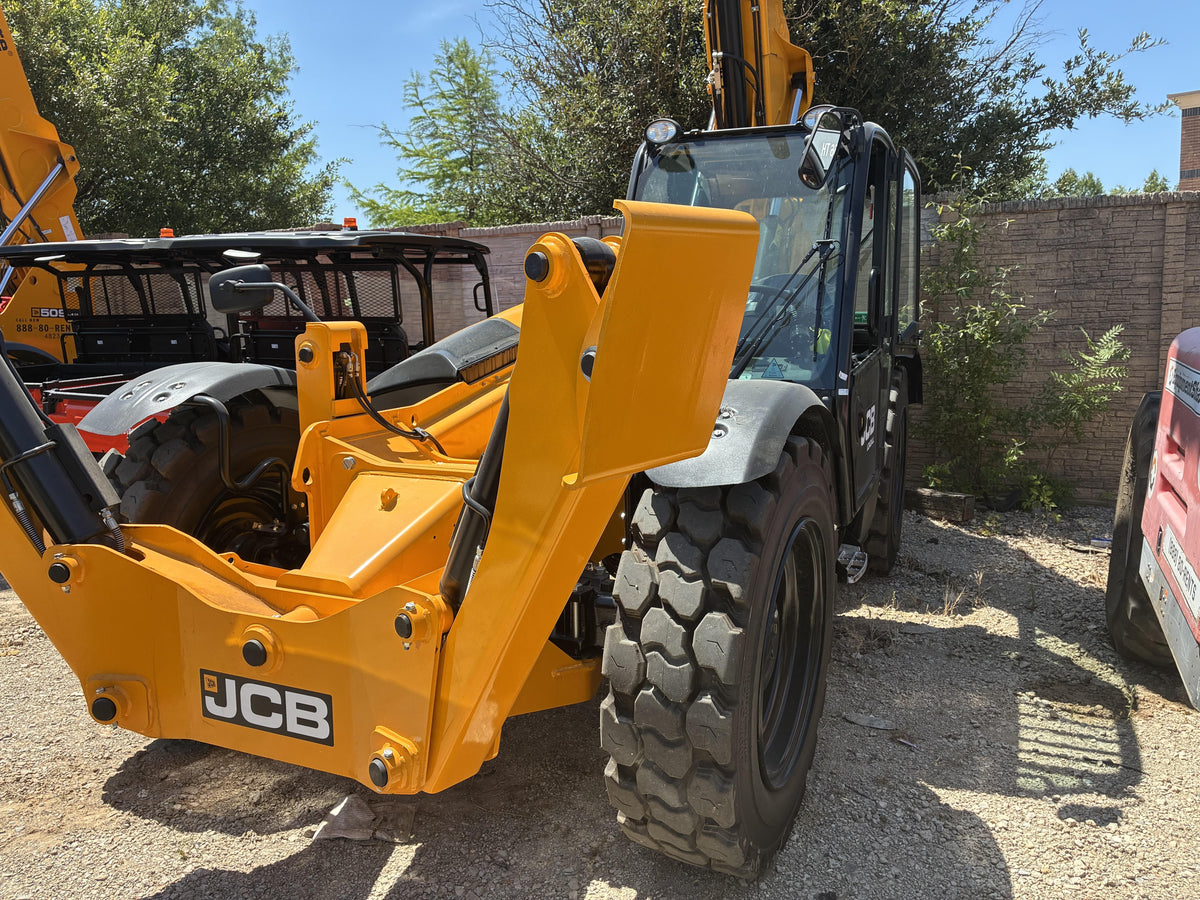2026 JCB 512-56