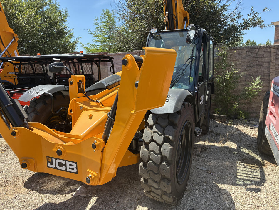 2026 JCB 512-56