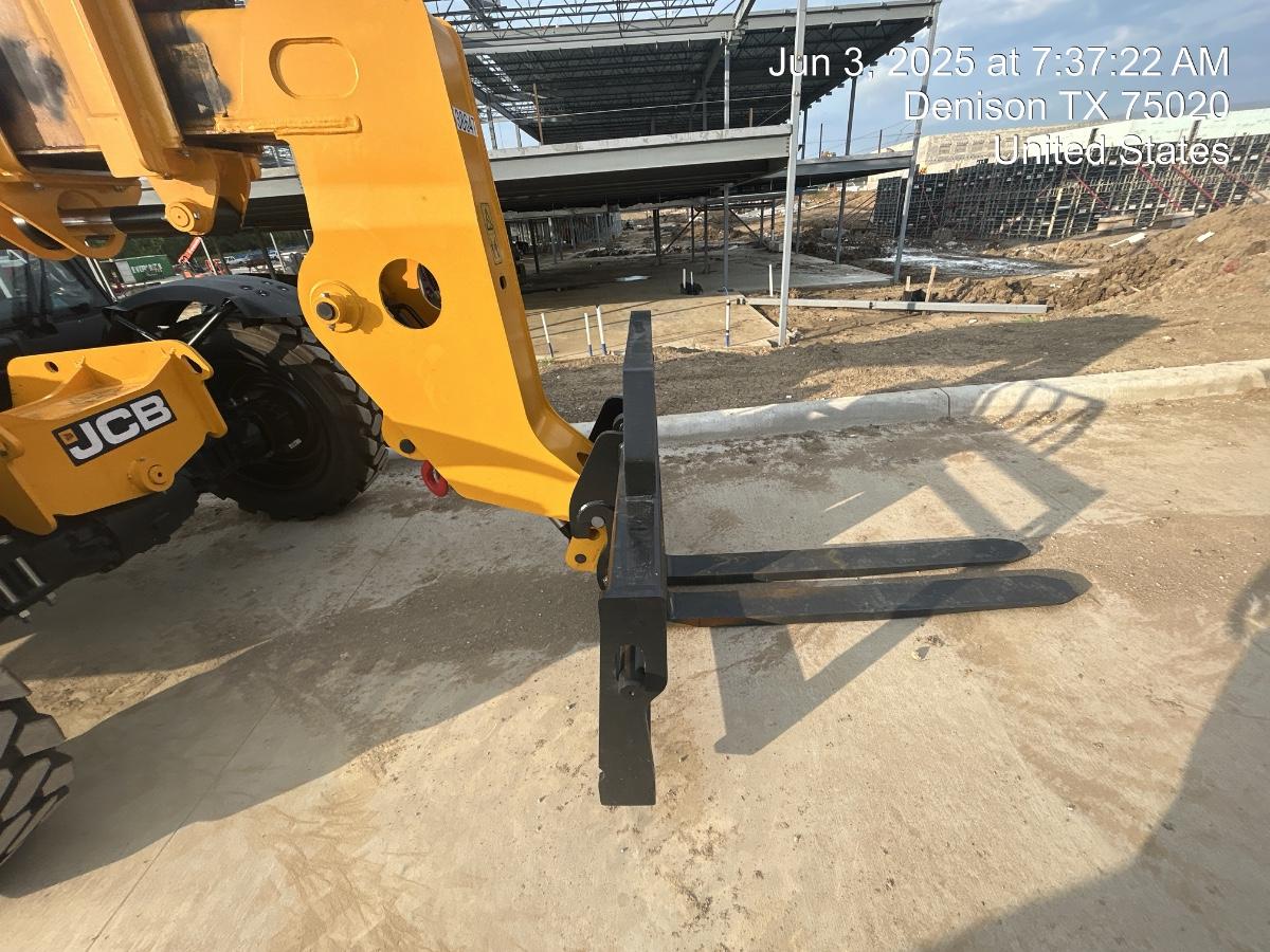 2025 JCB 509-42