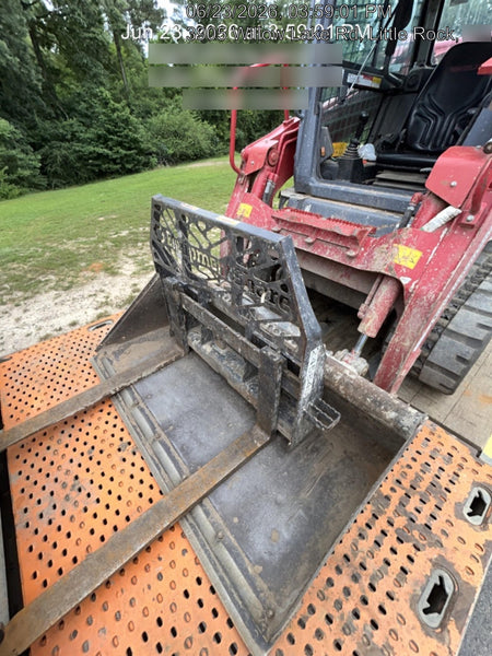 2023 TAKEUCHI TL10V2-CR