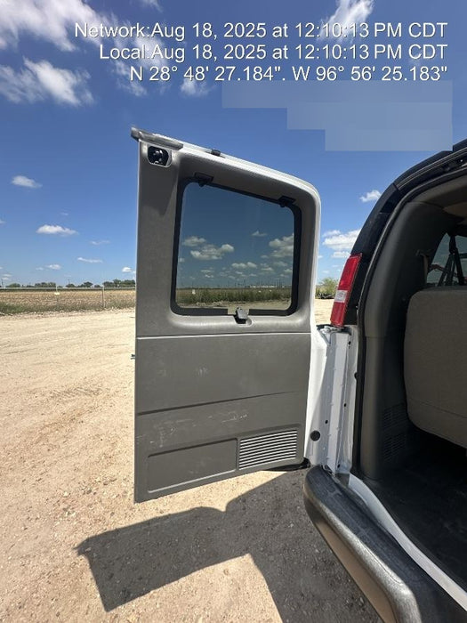 2025 CHEVROLET Express Van - Rental