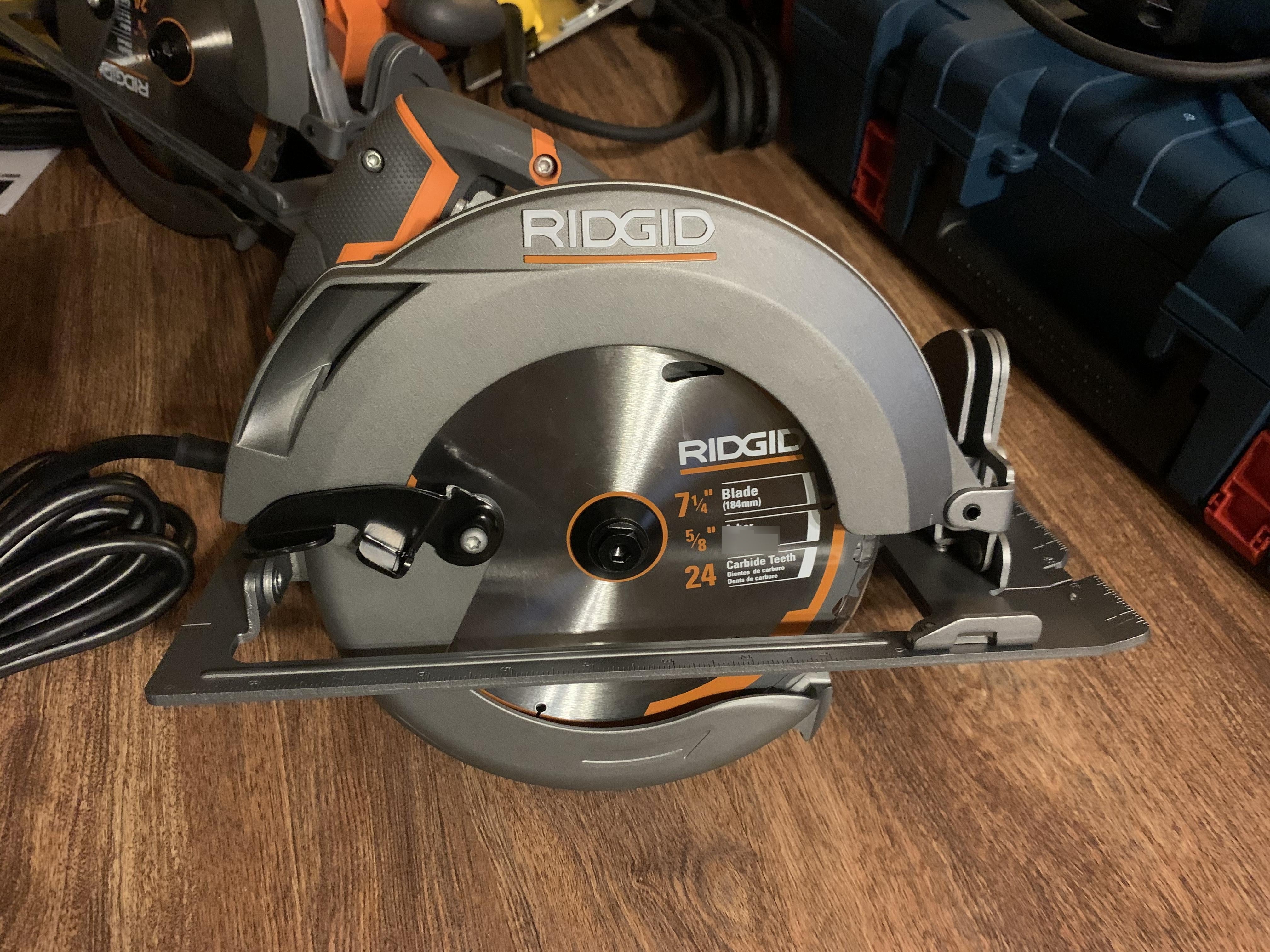 2021 RIDGID RV3205VN