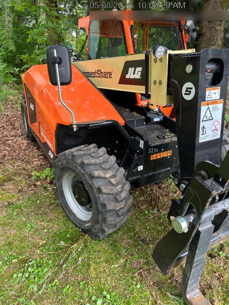 2025 JLG 519