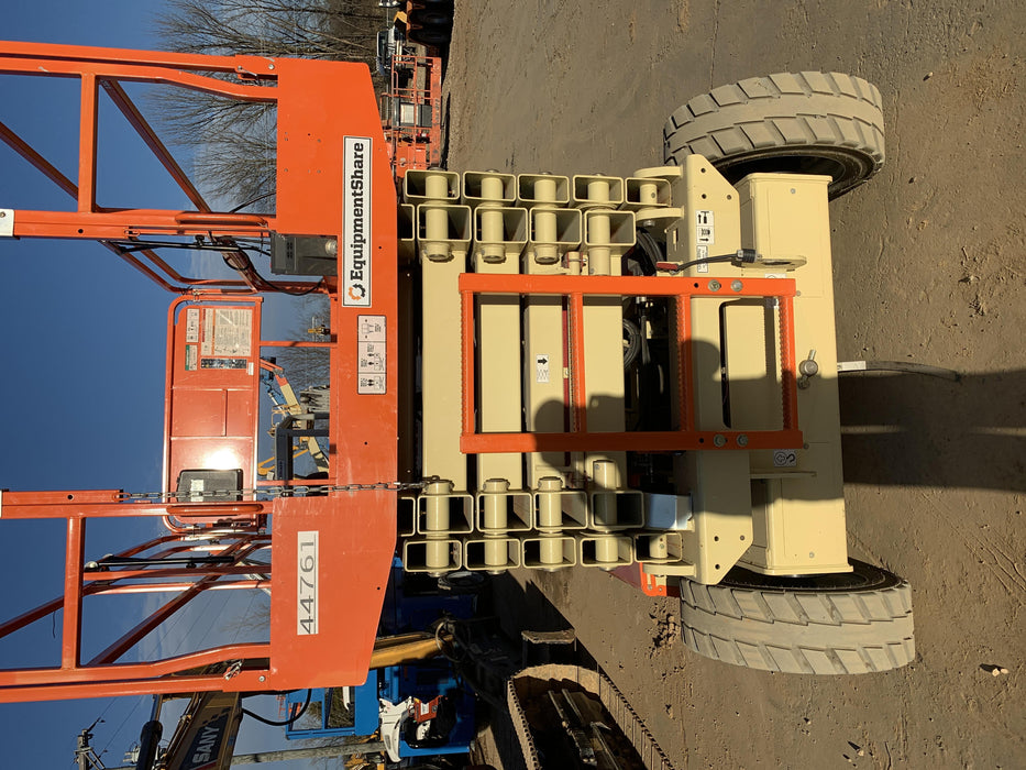 2019 JLG 4069LE