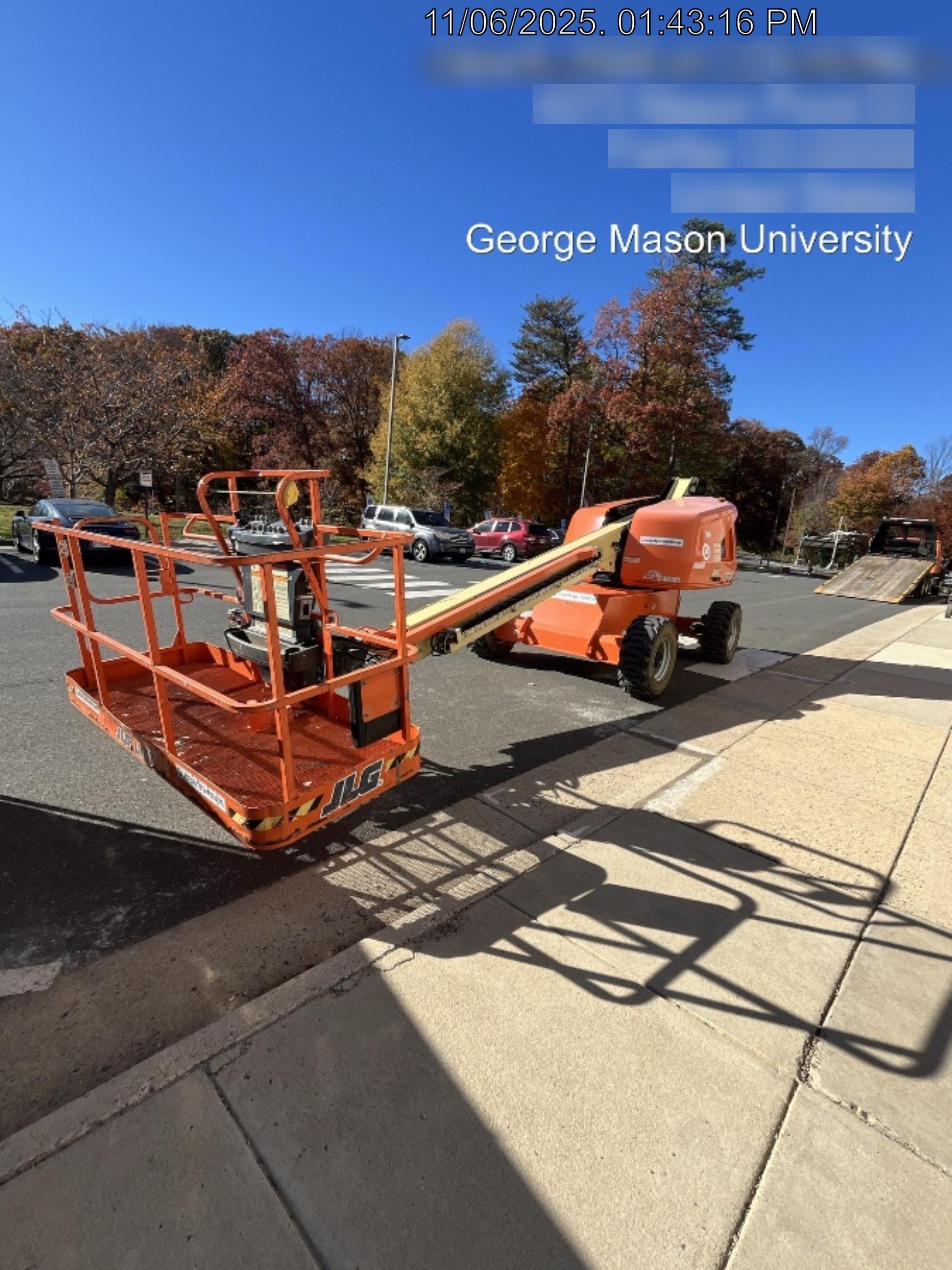 2021 JLG 400S