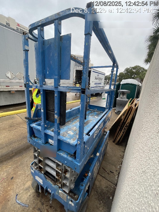 2020 Genie GS-1930 Solid Non Marking Tires, Beacon, Folding rails with half height swing gate