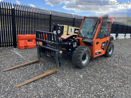 2025 JLG 519