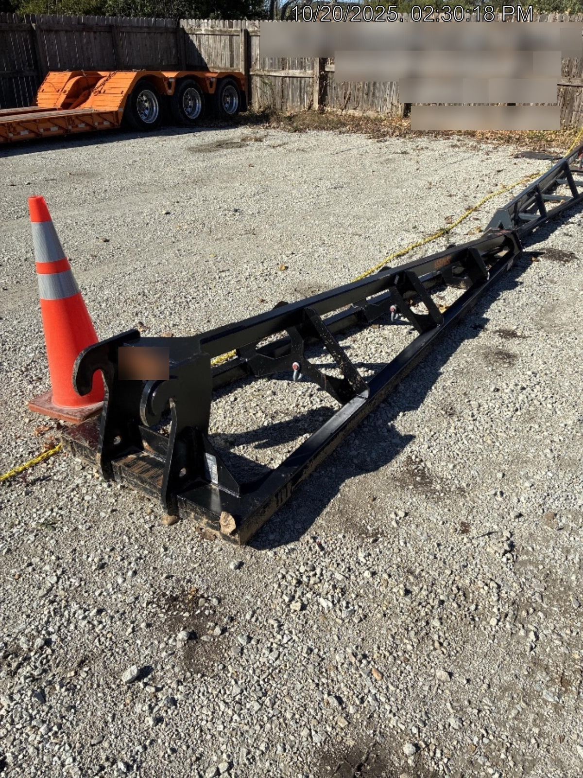 2023 JLG 1001275853