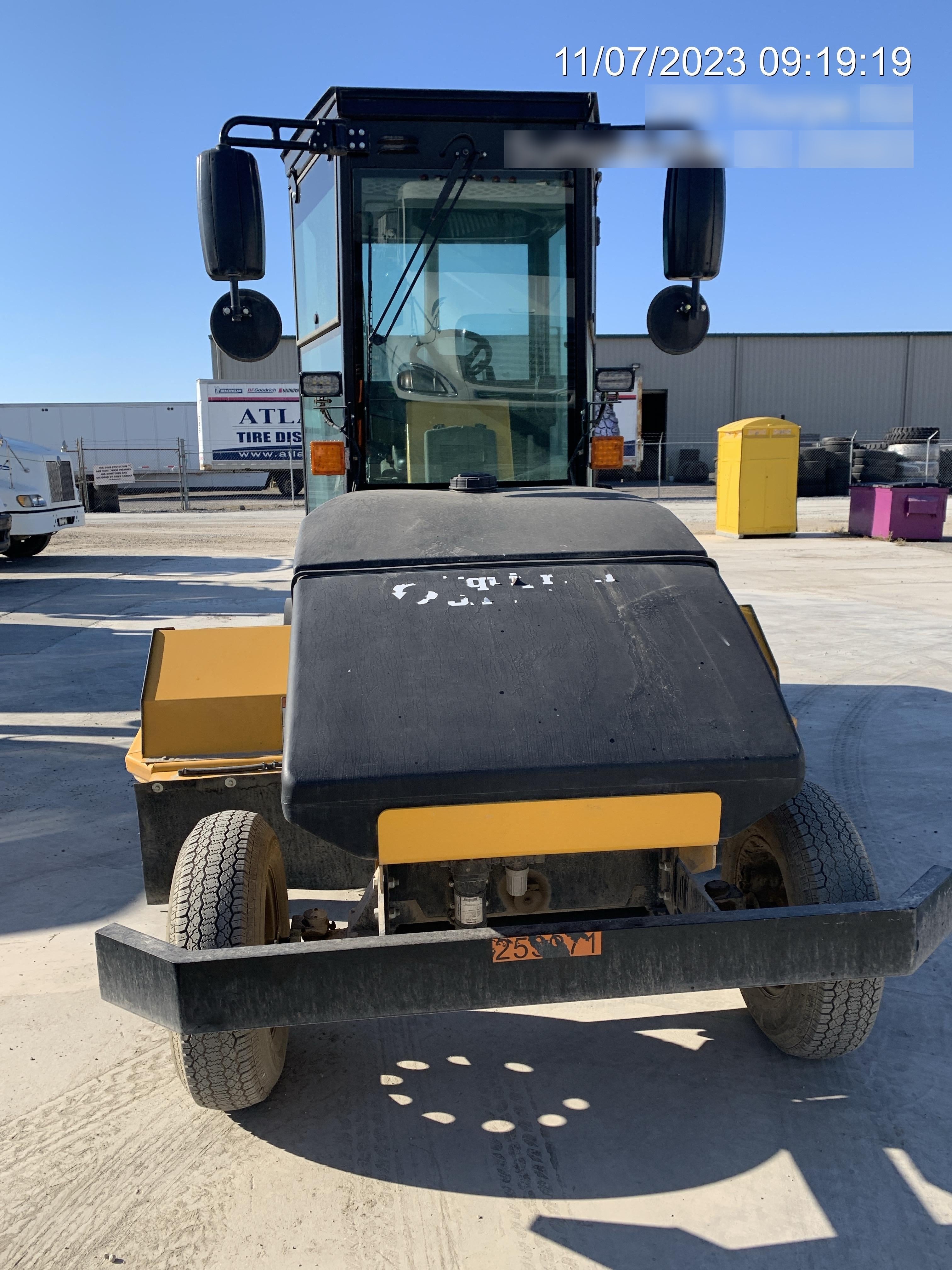 2022 LAYMOR SM450