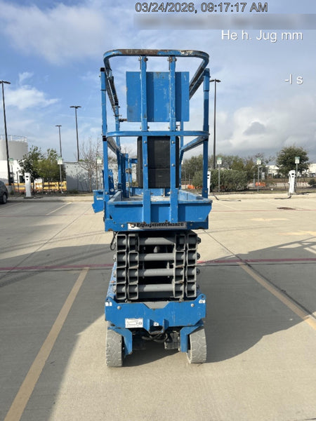 2018 Genie GS-3232 Genie GS3232 Lift w/Folding Rails and Swing Gate