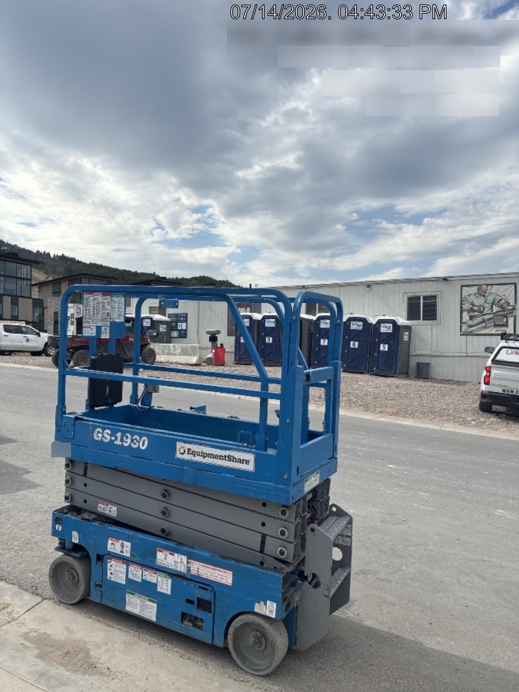 2019 Genie GS-1930 Half Height Swing Gate, 800W Inverter