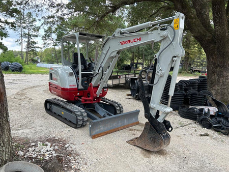 2025 TAKEUCHI TB235-2R