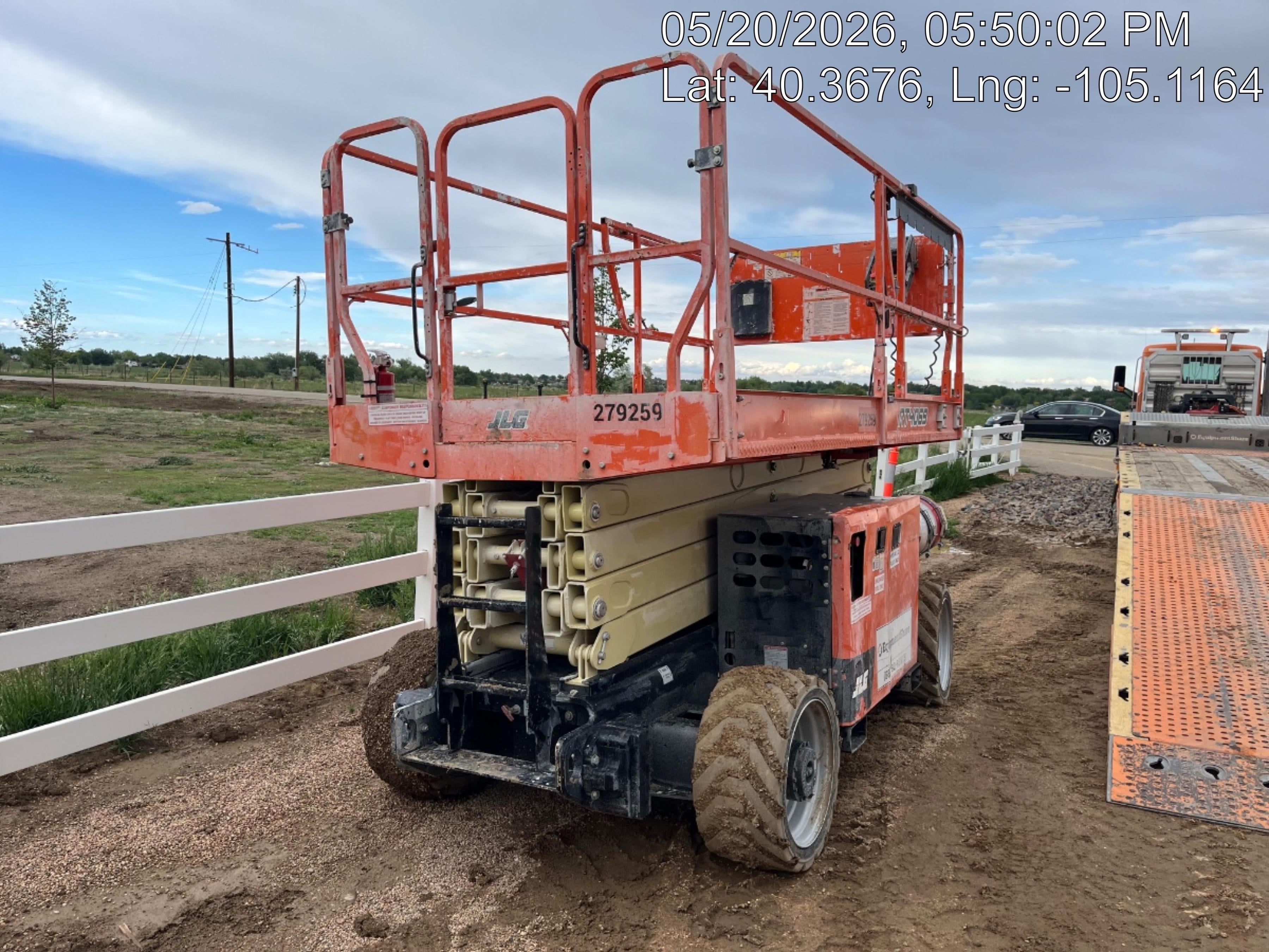 2022 JLG RT4069