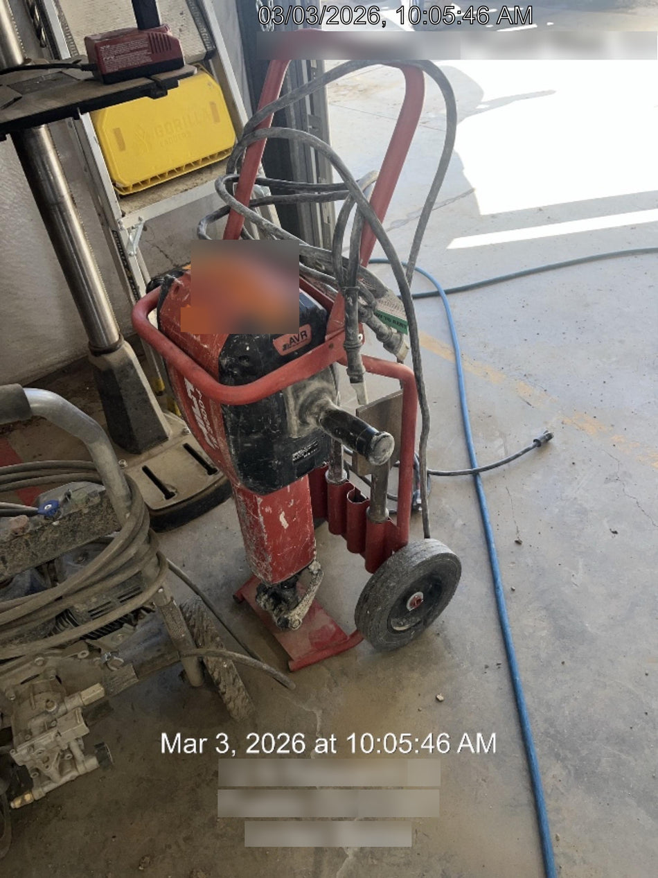 2020 HILTI TE 3000-AVR