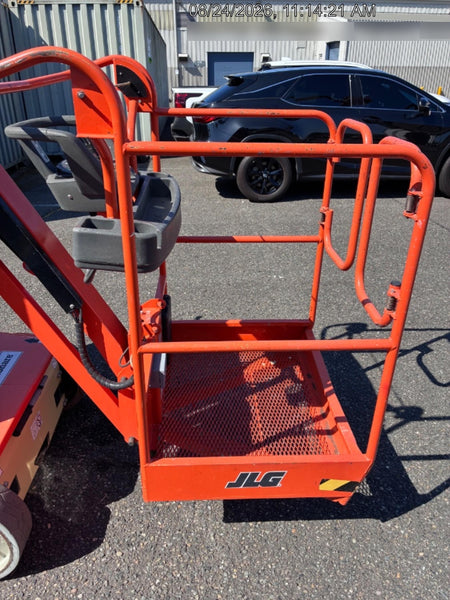 2022 JLG 26E