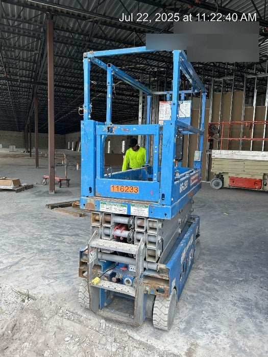 2020 Genie GS-1930 Solid Non Marking Tires, Beacon, Folding rails with half height swing gate