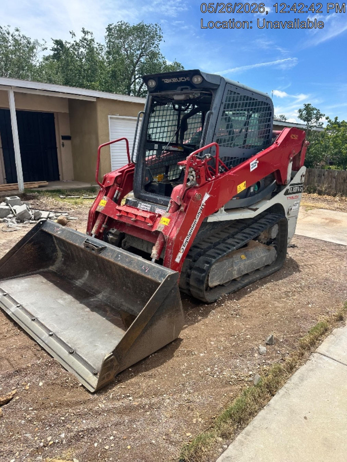 2023 TAKEUCHI TL10V2-CR